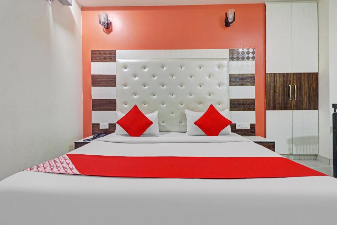 Oyo 12675 Hotel Star Inn Neu-Delhi Exterior foto