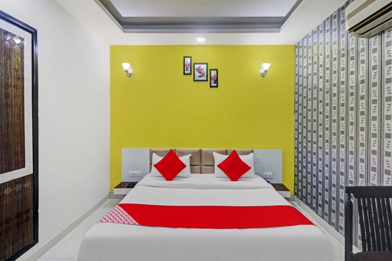 Oyo 12675 Hotel Star Inn Neu-Delhi Exterior foto